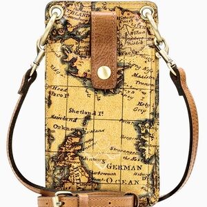 NWTS!❤️  Patricia Nash Farleigh European Map All Leather Crossbody Wristlet